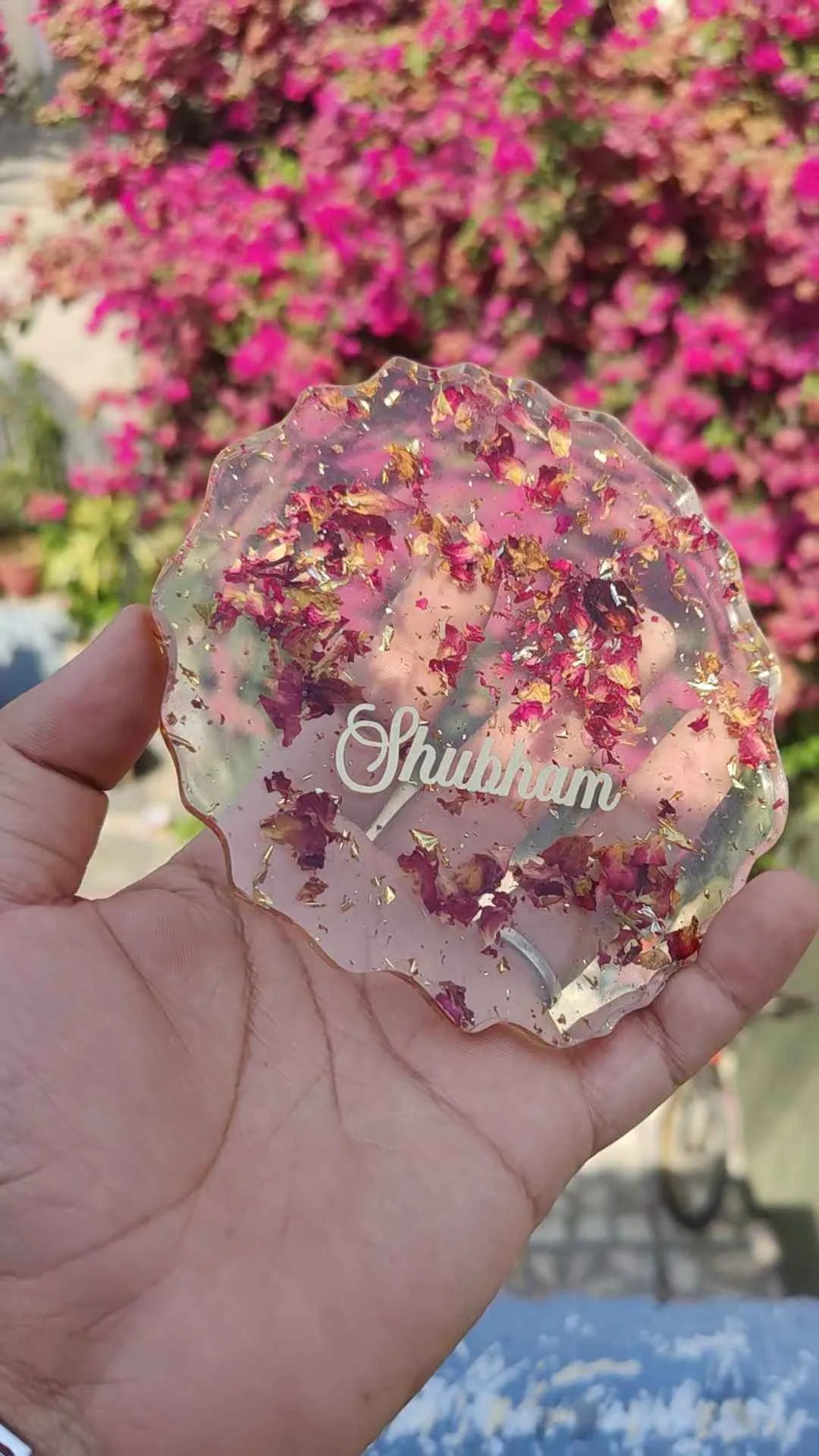 resin varmala, flower preservation, resin preservation, resin flower preservation, resin art varmala preservation, wedding varmala preservation. resin wedding preservation, resin art flower preservation