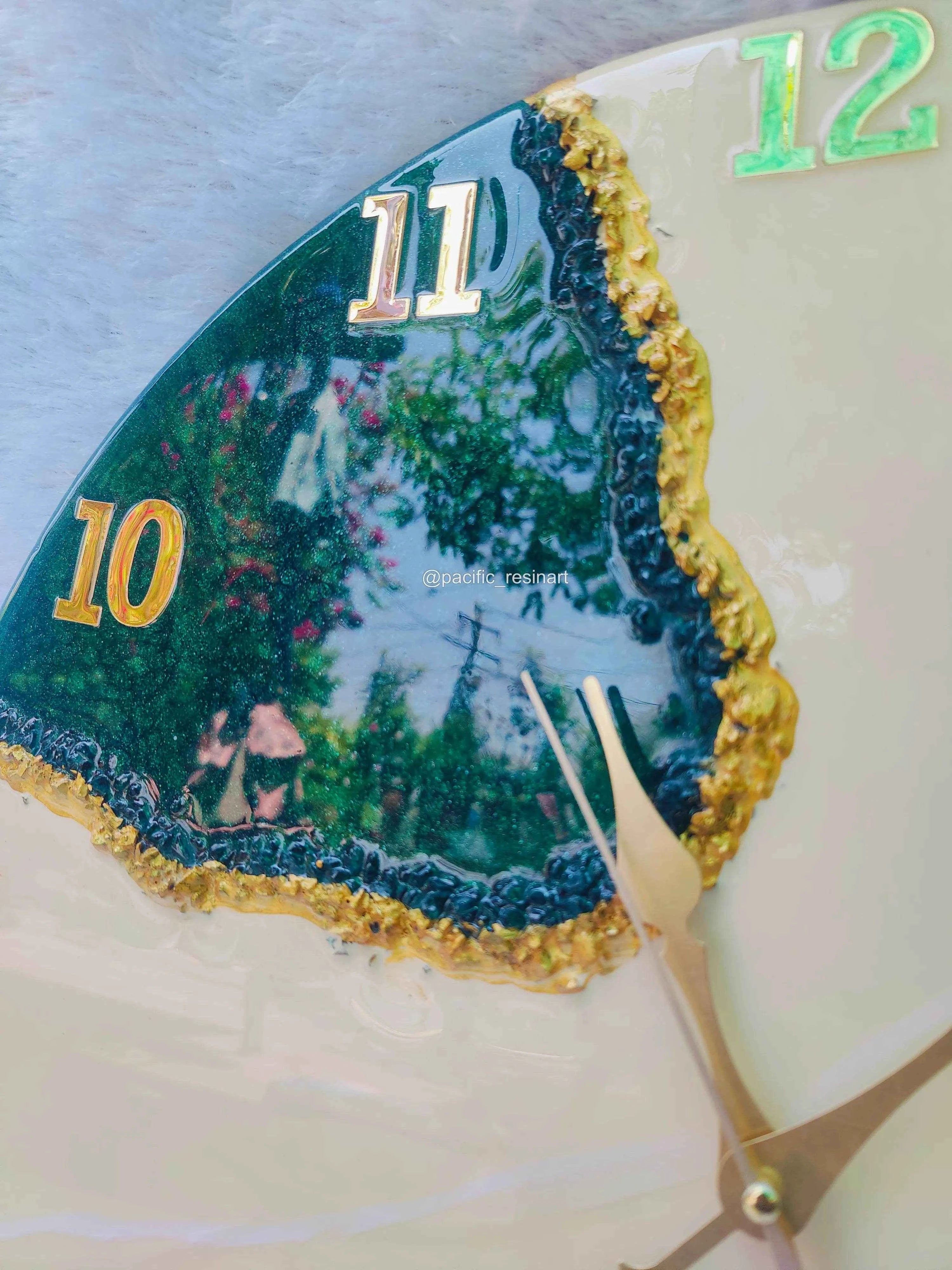 Green Pearl numeric Resin wall clock | Luxury Resin Wall Clock - Pacific Resin Art