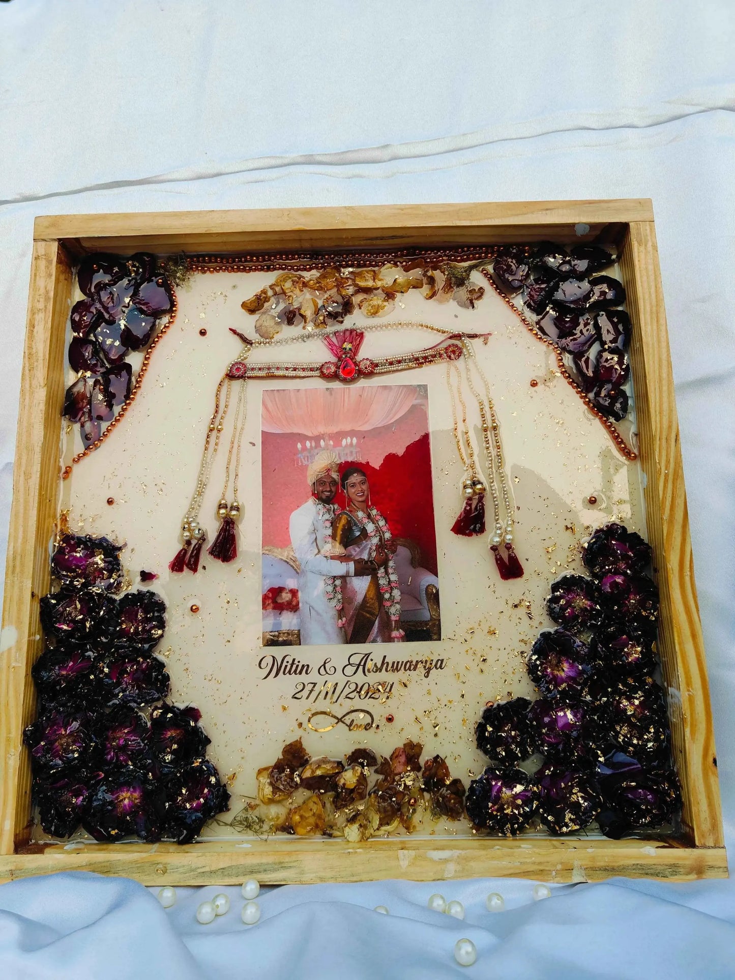 Blooming Roses Pure Resin Flower Preservation - Pacific Resin Art