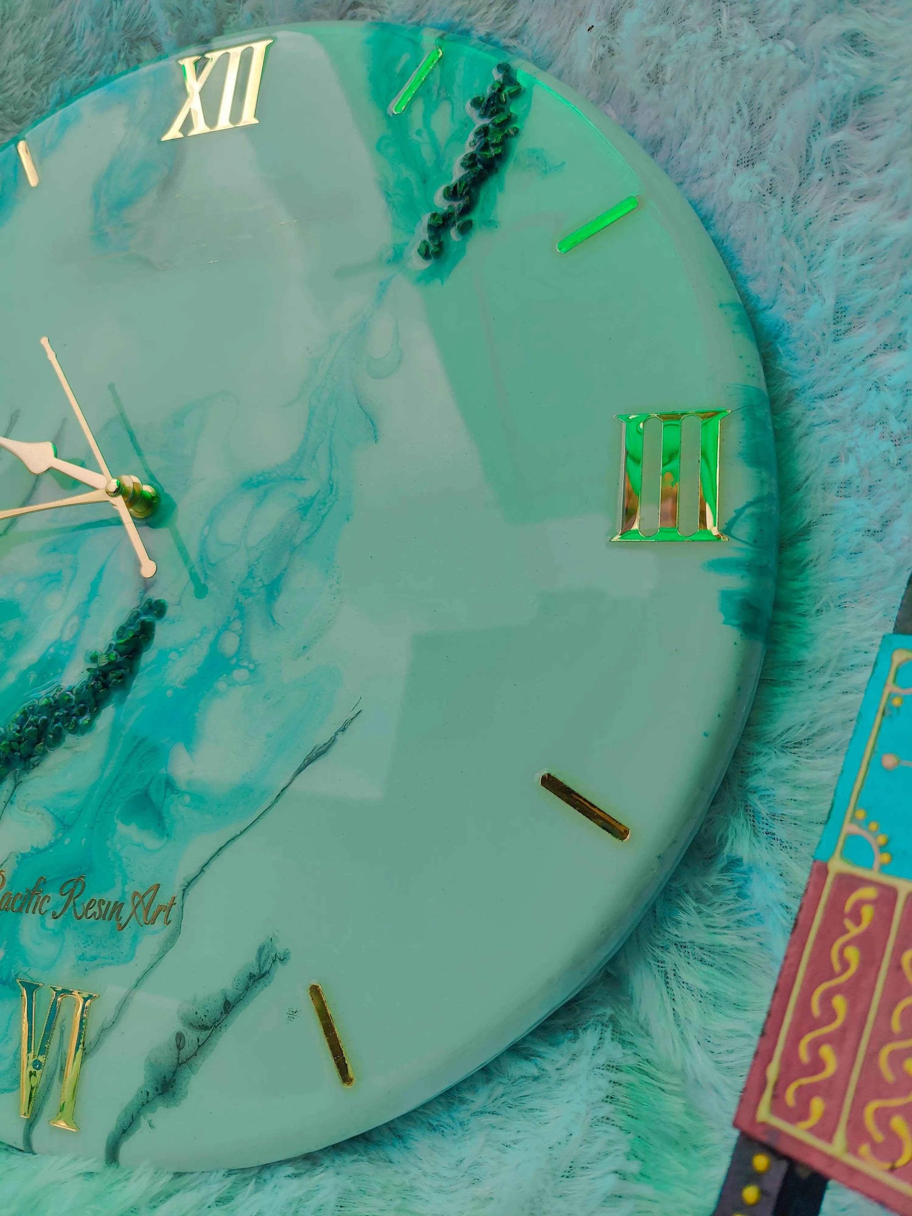 Nezy thunder Epoxy Resin wall clock | Stunning Wall Clocks - Pacific Resin Art