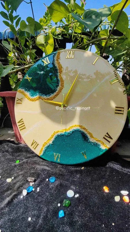 Green Pearl Roman Resin wall clock | Premium Wall Clocks