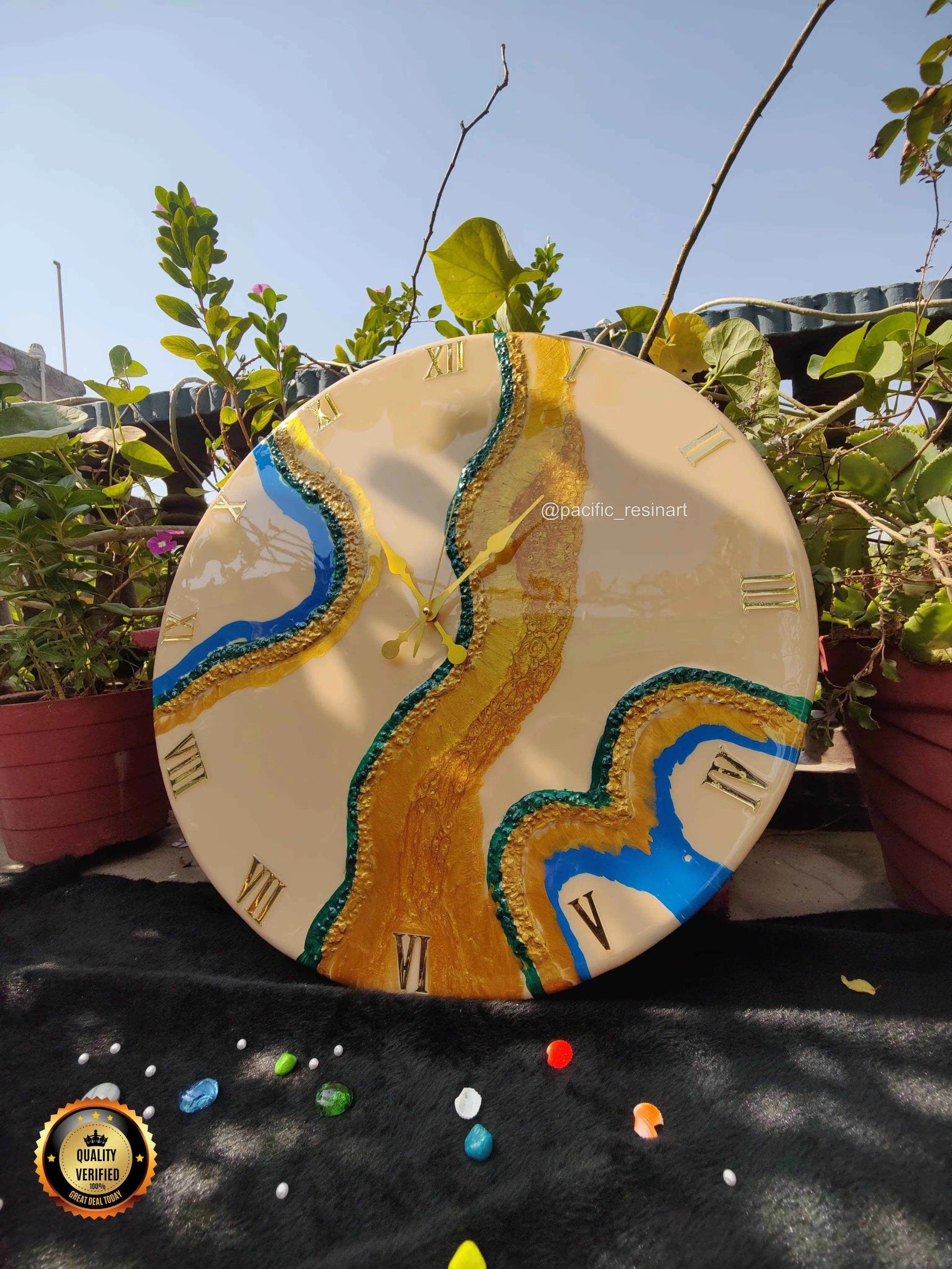 Curvy Green Roman Resin wall clock | Premium Resin Wall Clock - Pacific Resin Art