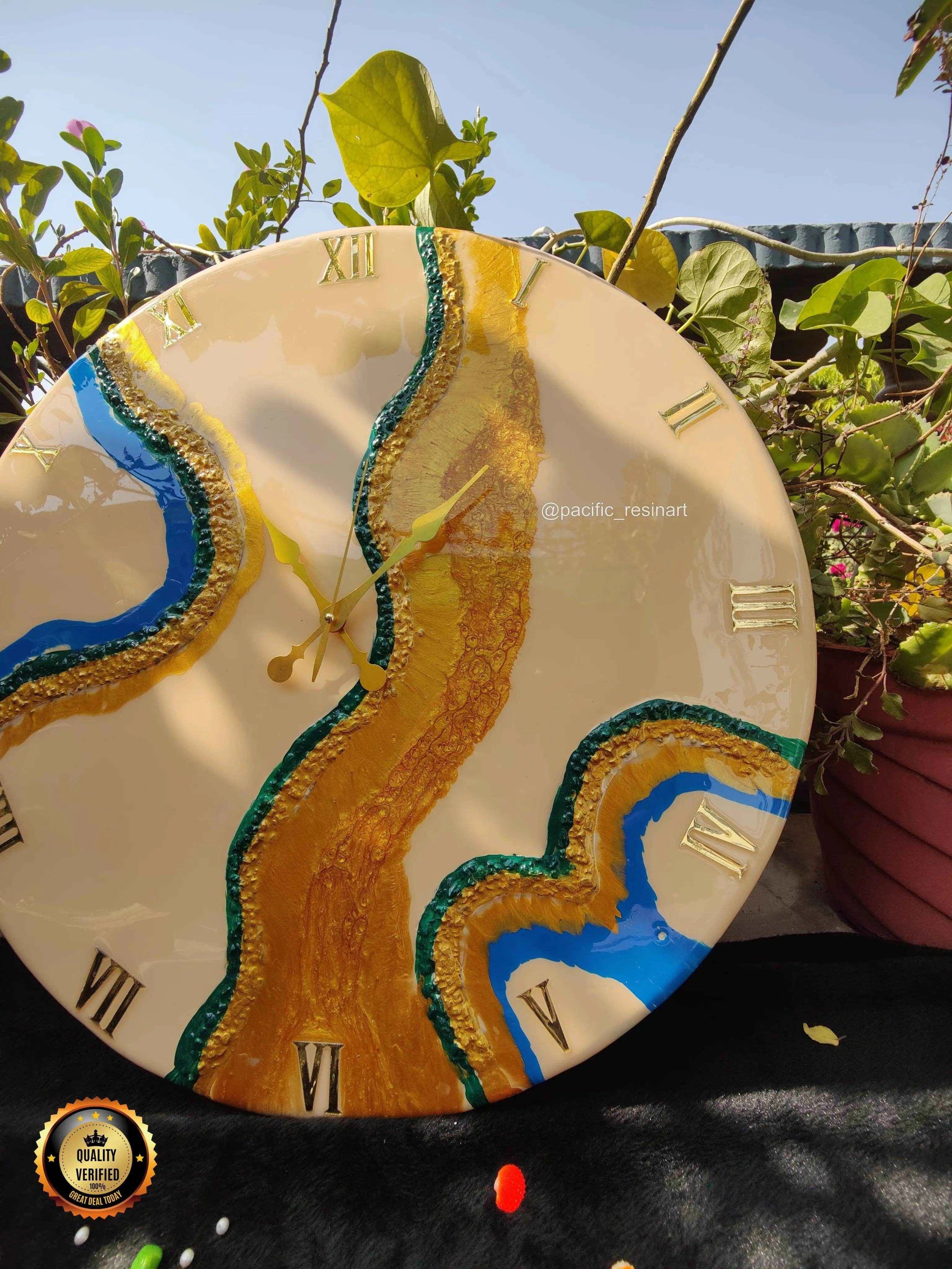 Curvy Green Roman Resin wall clock | Premium Resin Wall Clock - Pacific Resin Art