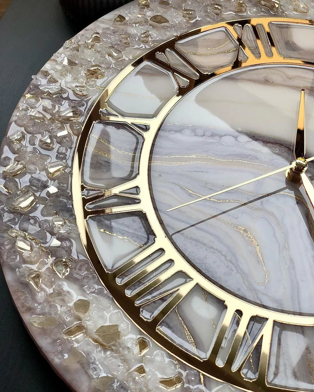 Starlit Bloom Elegant Resin Wall Clock - Pacific Resin Art