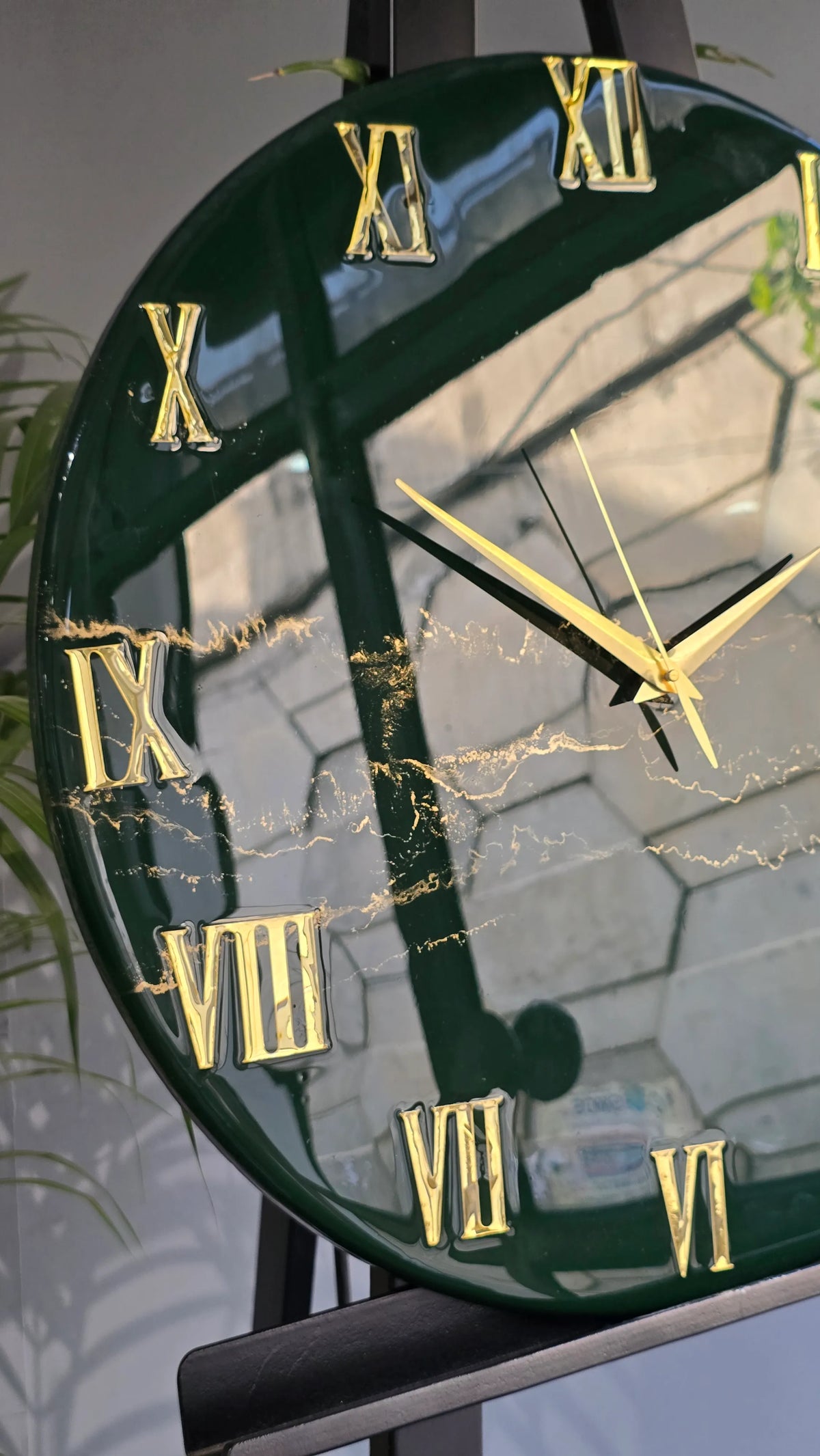 Emerald Green & Gold Resin Wall Clock | Luxury Elegance