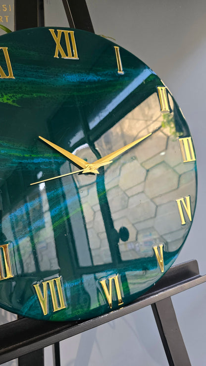Vastu Glided Mirage Premium Resin Wall Clock