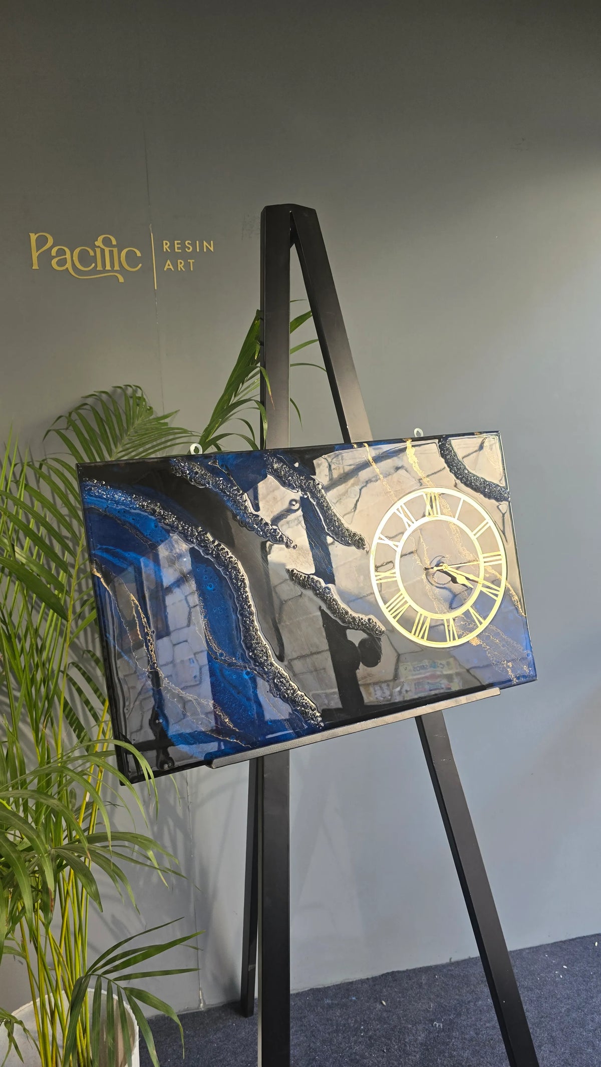 Blue & Black Luxury Resin Wall Clock | Gold Roman Dial