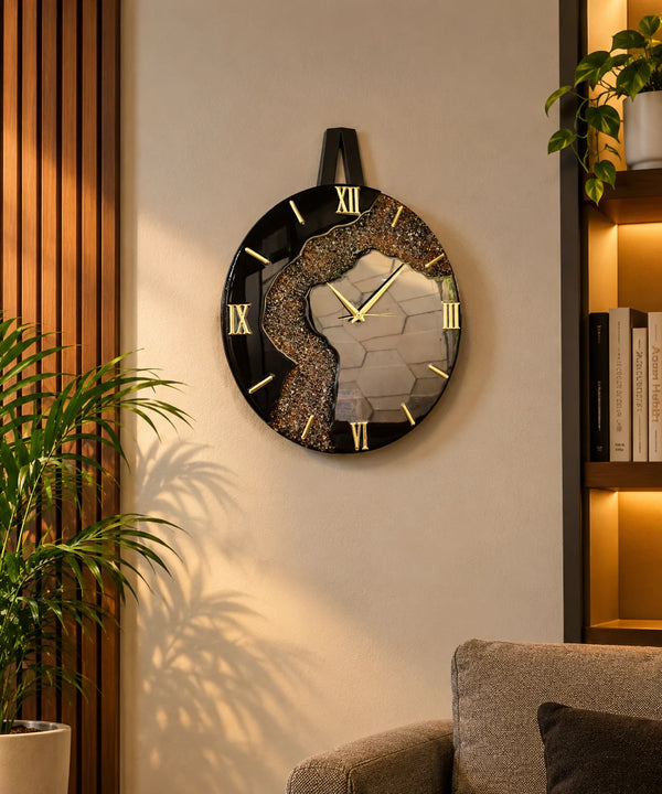 Black & Gold Resin Wall Clock | Royal Elegance