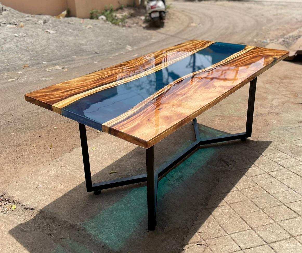 Straight wood glossy rama translucent resin art Dining table without stand