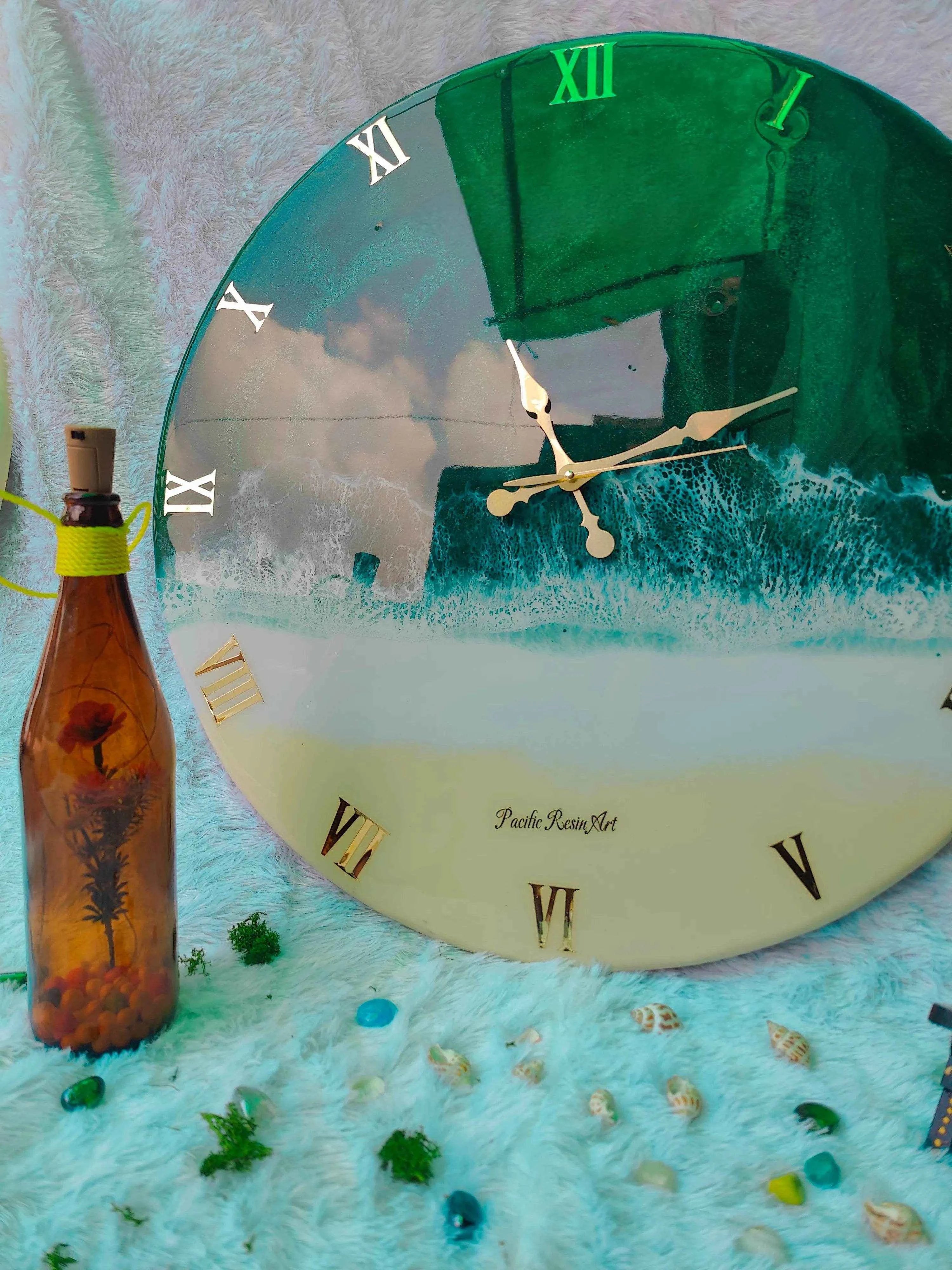 Green pearl Ocean Resin Wall Clock | Luxury Wall Clocks - Pacific Resin Art