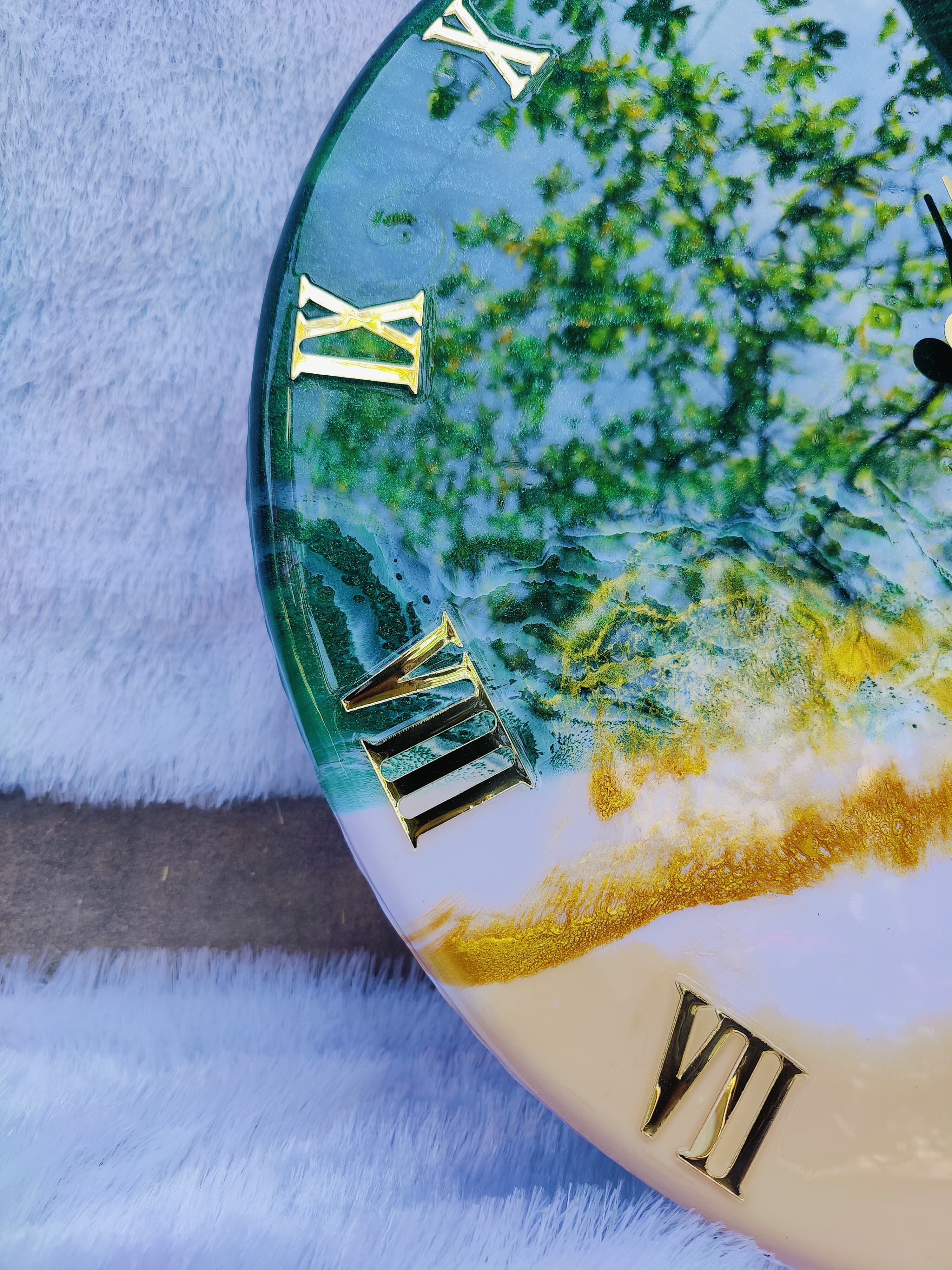 Green Ocean Resin Art wall clock