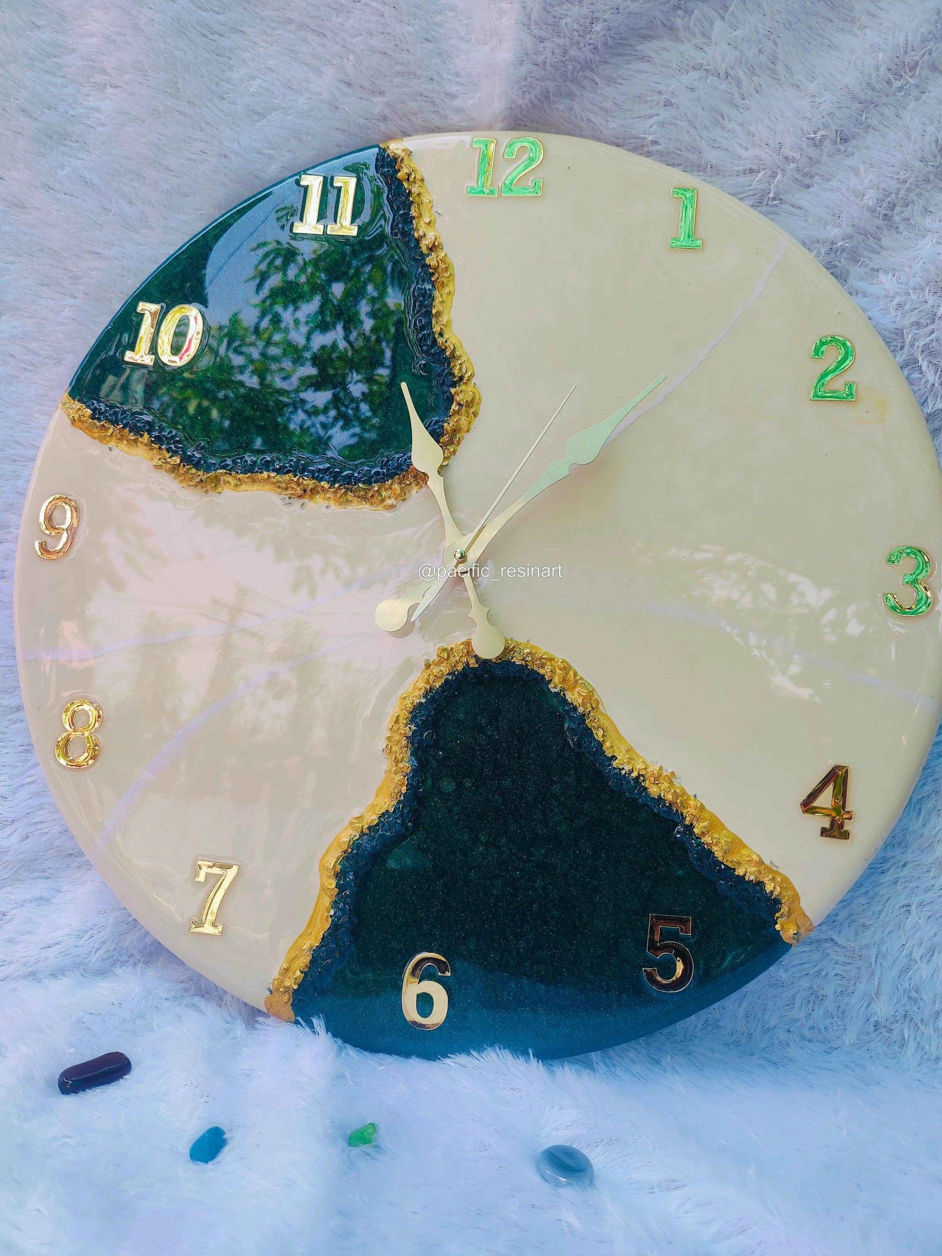 Green Pearl numeric Resin wall clock | Luxury Resin Wall Clock - Pacific Resin Art