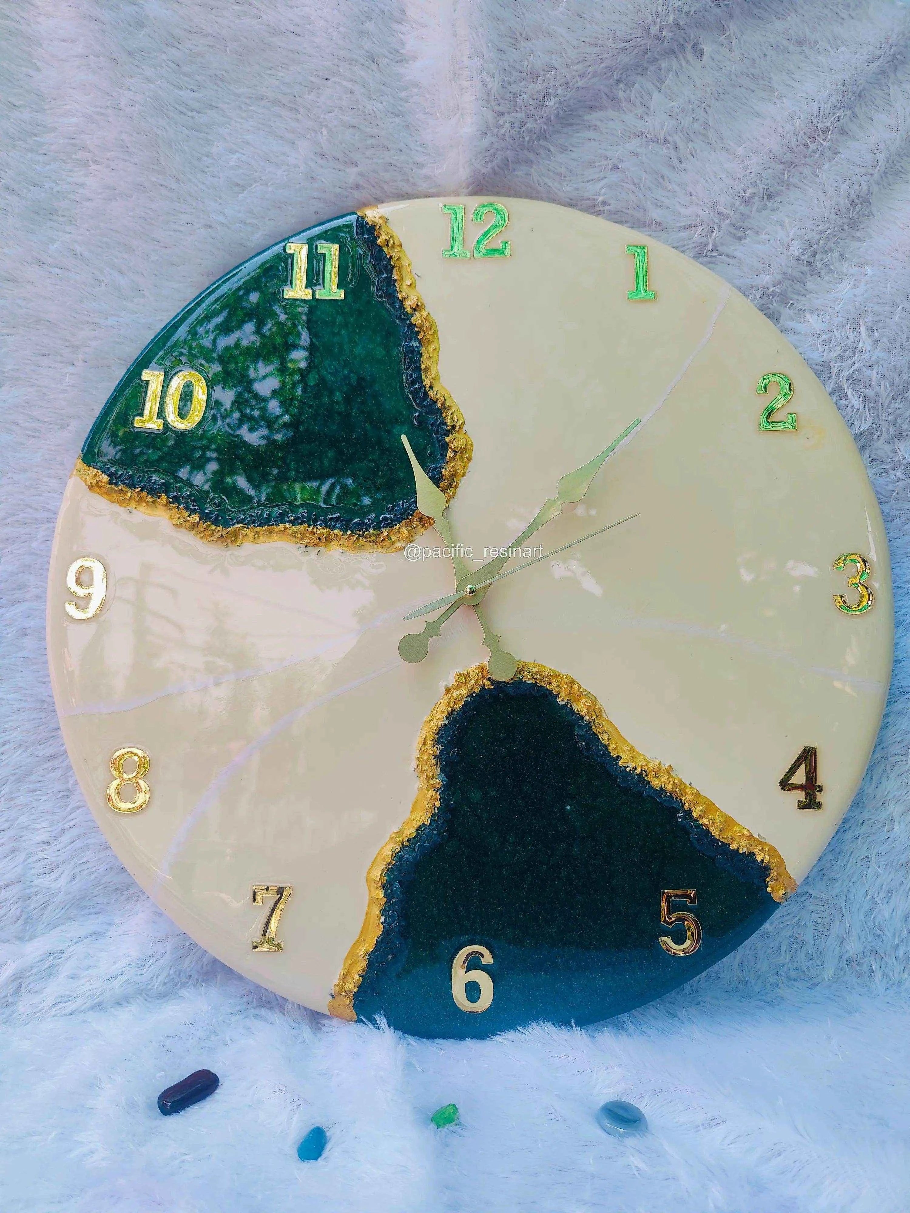 Green Pearl numeric Resin wall clock | Luxury Resin Wall Clock - Pacific Resin Art