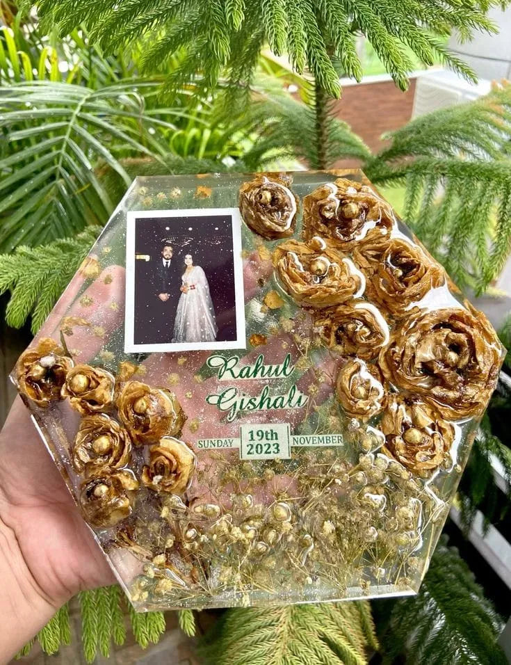 resin varmala, flower preservation, resin preservation, resin flower preservation, resin art varmala preservation, wedding varmala preservation. resin wedding preservation, resin art flower preservation