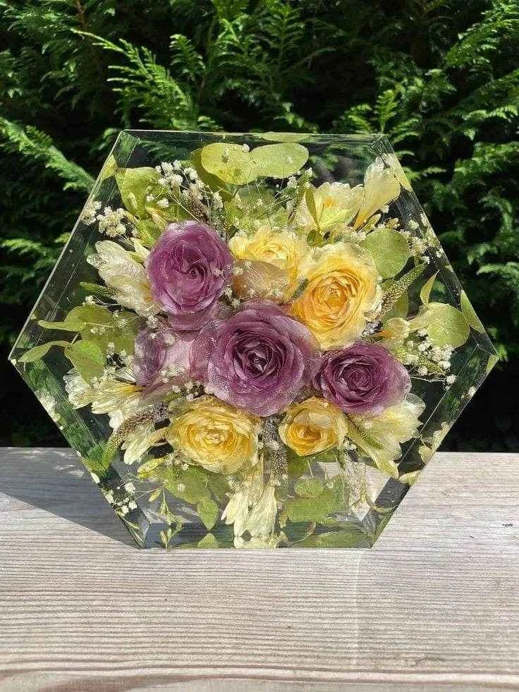 Hexagonal Floral Pure Resin Flower Preservations - Pacific Resin Art