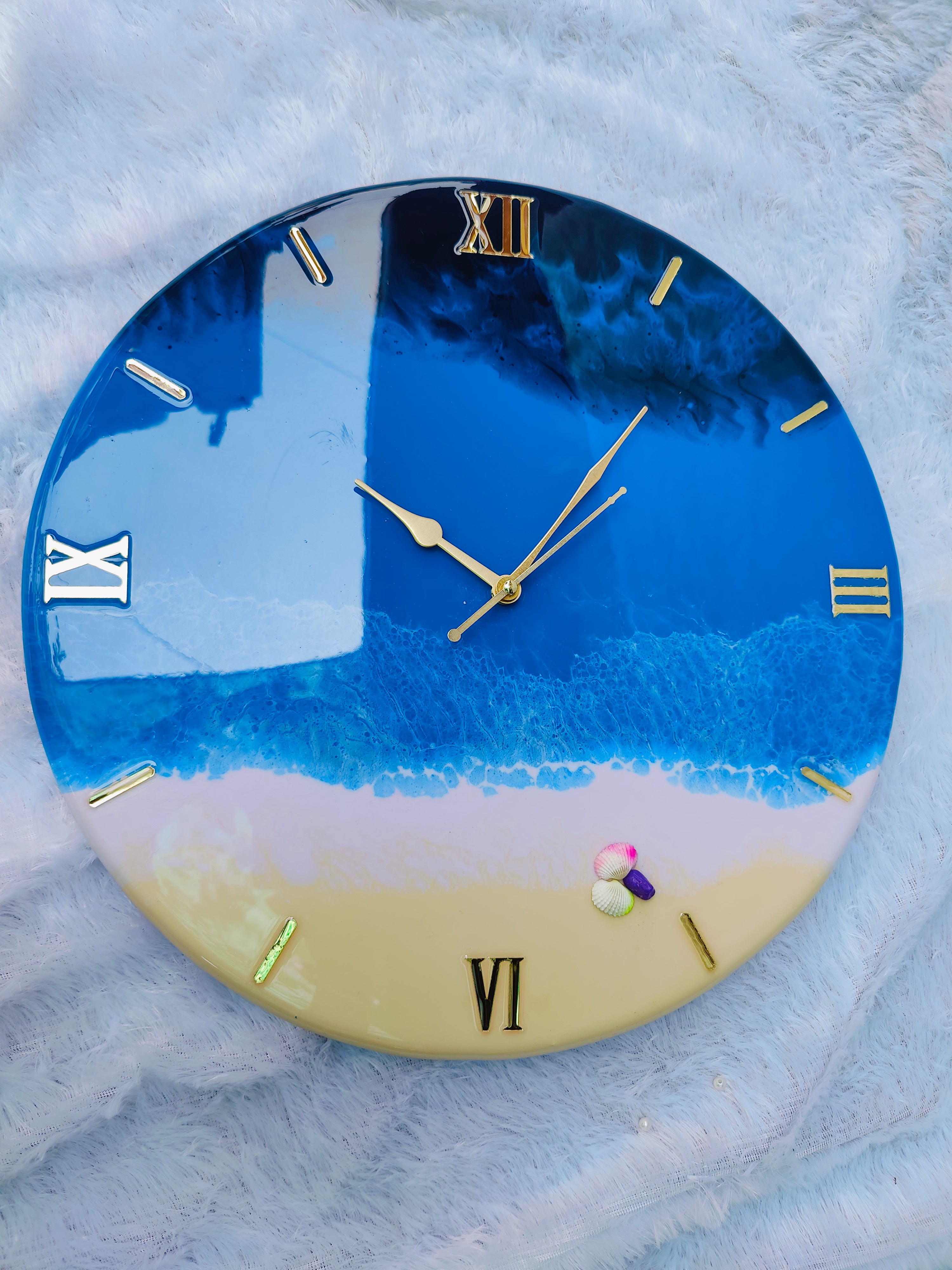 Blue ocean roman Resin Art wall clock