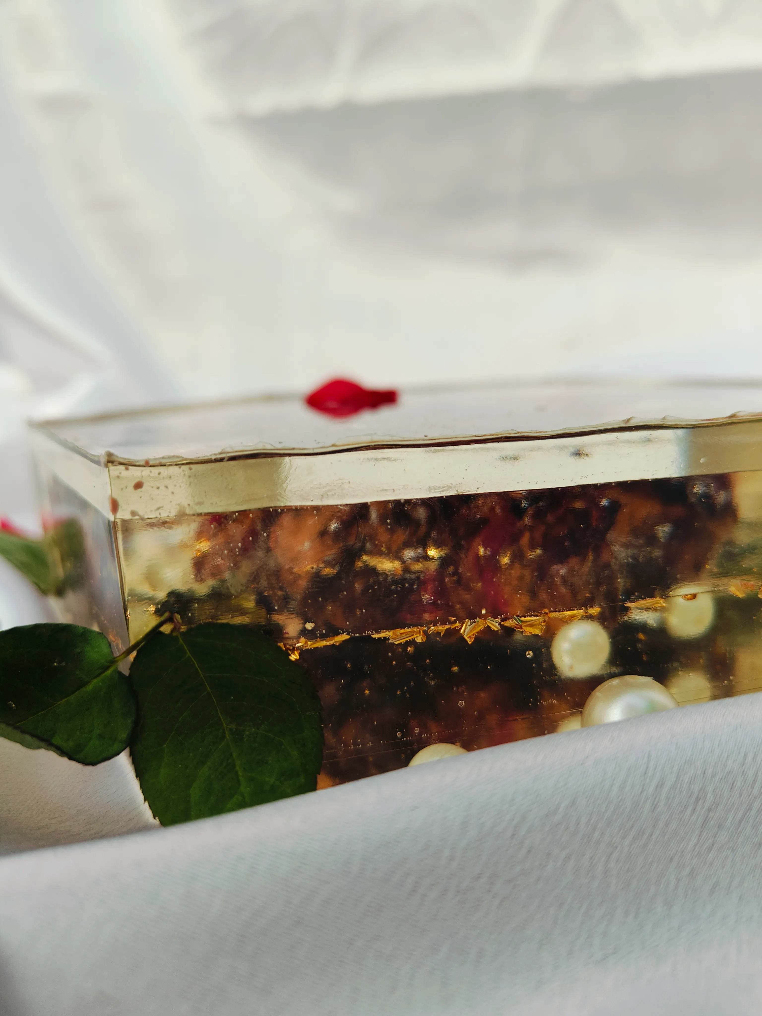 Diamond Rose Pure Resin Varmala Preservations - Pacific Resin Art