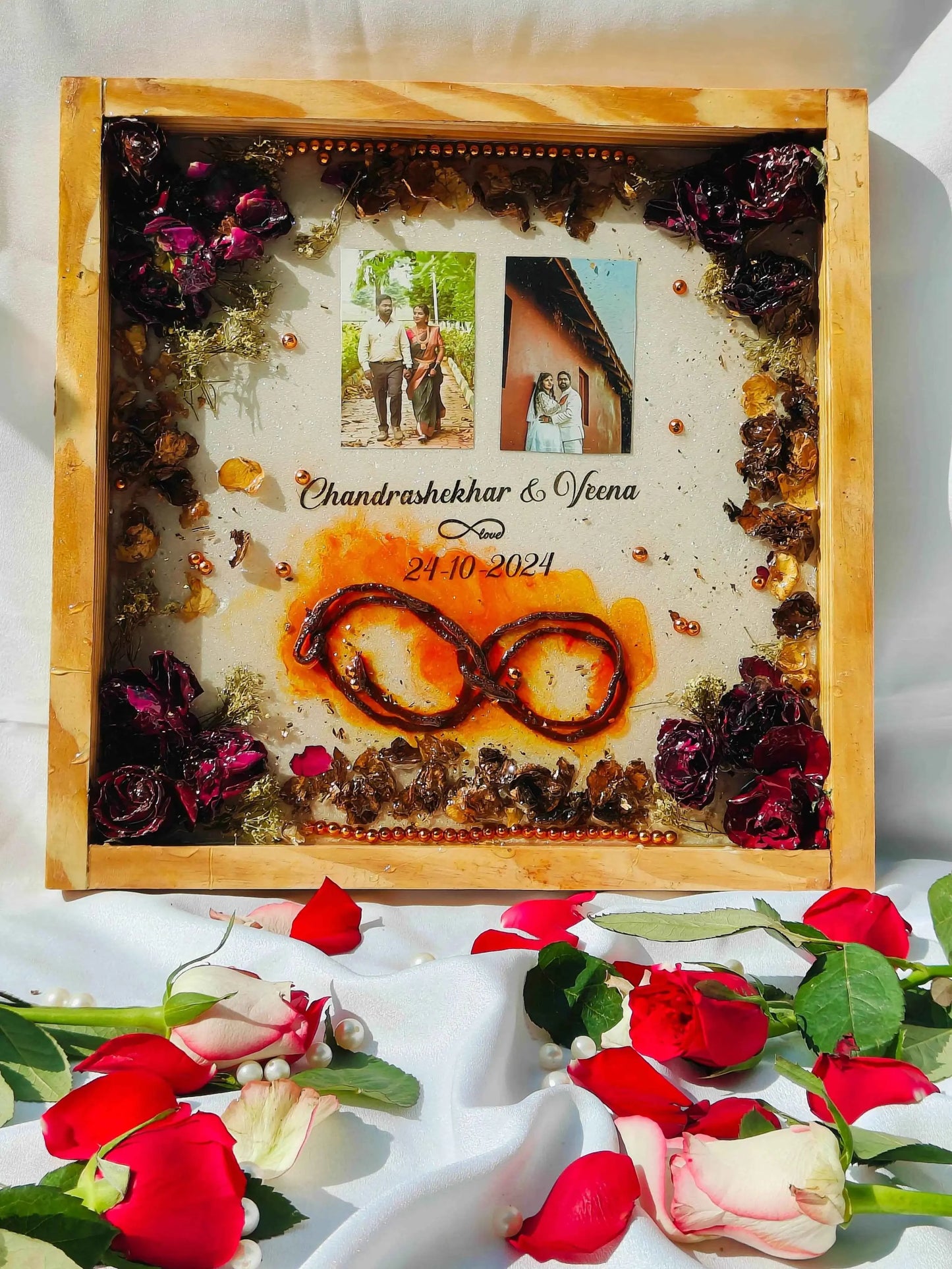 Lovers Thread Resin Varmala Preservation Frame - Pacific Resin Art