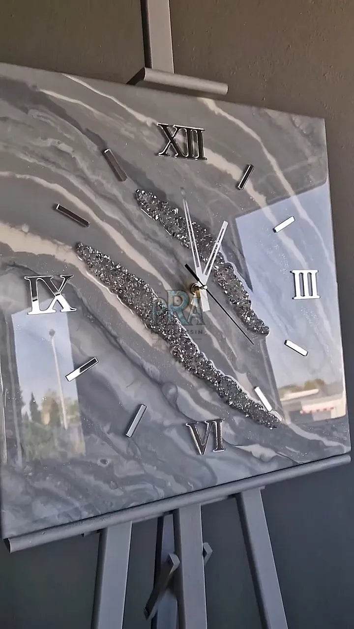 Timeless Vibe Resin Wall Clock - Pacific Resin Art