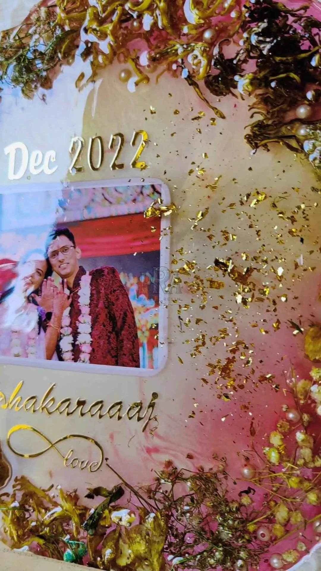 Circular Uneven Beeds Resin Varmala preservation  | Resin wedding flower & vermala preservation - Pacific Resin Art