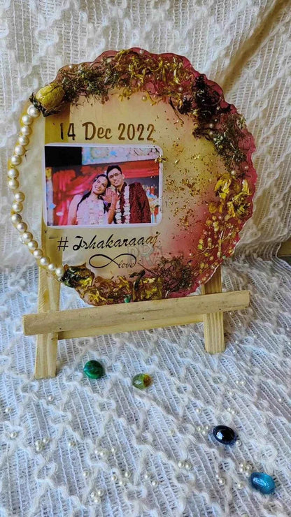 Circular Uneven Beeds Resin Varmala preservation  | Resin wedding flower & vermala preservation - Pacific Resin Art