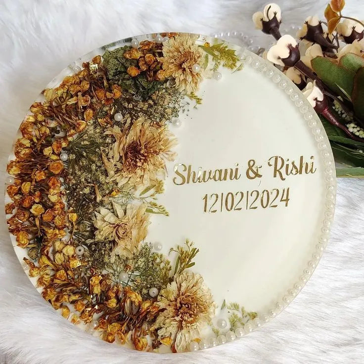 resin varmala, flower preservation, resin preservation, resin flower preservation, resin art varmala preservation, wedding varmala preservation. resin wedding preservation, resin art flower preservation