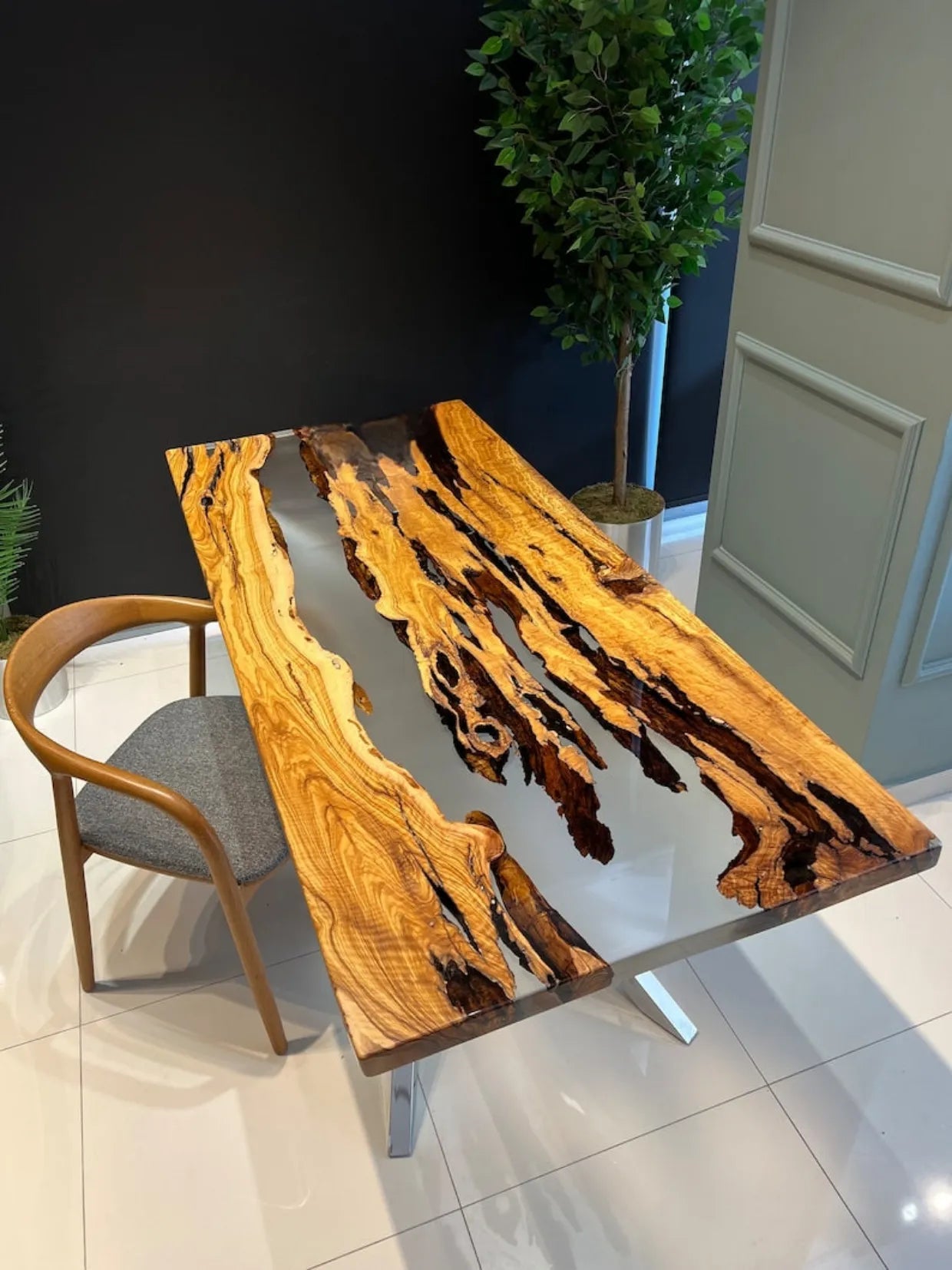 resin art in India, Premium home decor, rich home decor, resin dinning table for living room, wooden table, resin table , resin wooden style table, Resin coffee table, resin table , resin dinning table, resin large table, resin home interiors,

