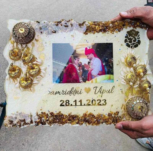 Resin Wedding Kaleeras & Varmala preservation with name and picture - Pacific Resin Art
