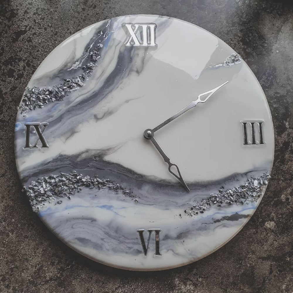 Resin wall clock 