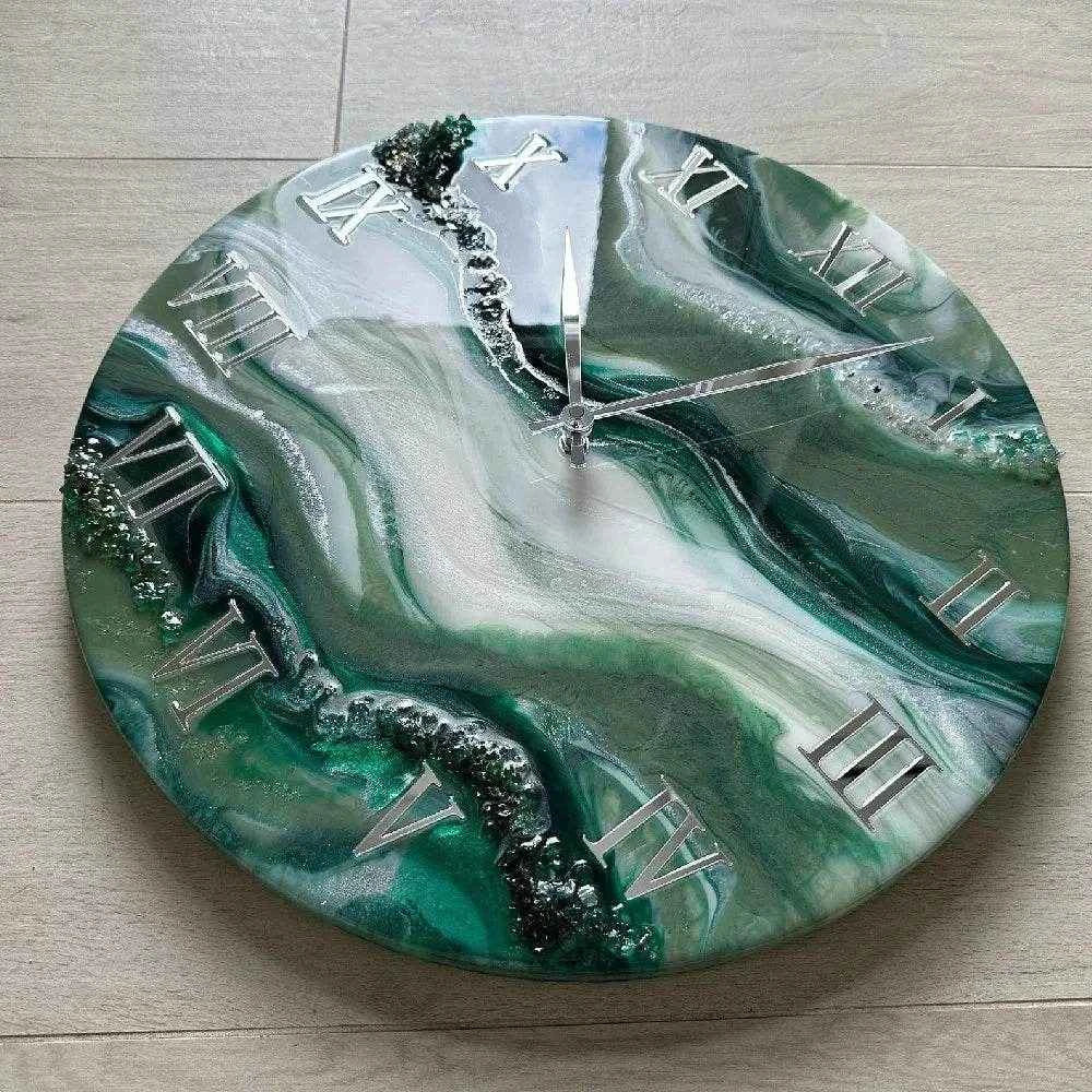 Green Geode Resin Wall Clock | Premium Epoxy Art Decor - Pacific Resin Art
