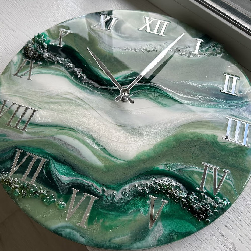 Green Geode wall clock | Resin Art wall clock |Resin wall hangings | Premium Epoxy Resin Art Wall Clocks For Home Decor